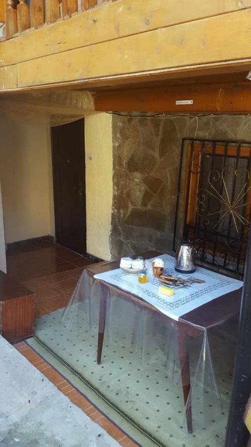 U Iriny Hotel Pizunda Exterior photo