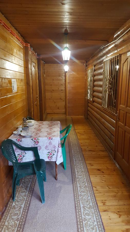 U Iriny Hotel Pizunda Exterior photo